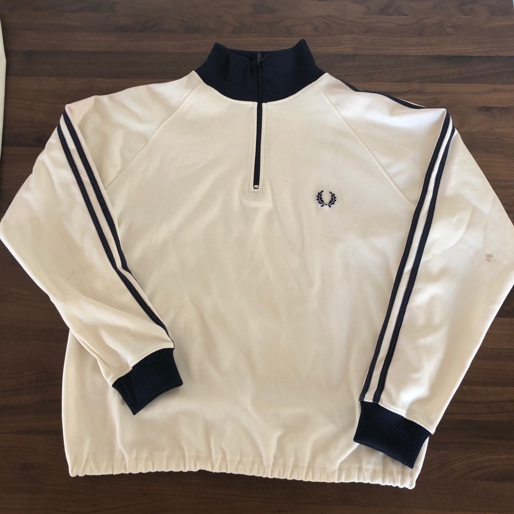 Fred Perry 1/4 zip sweatshirt